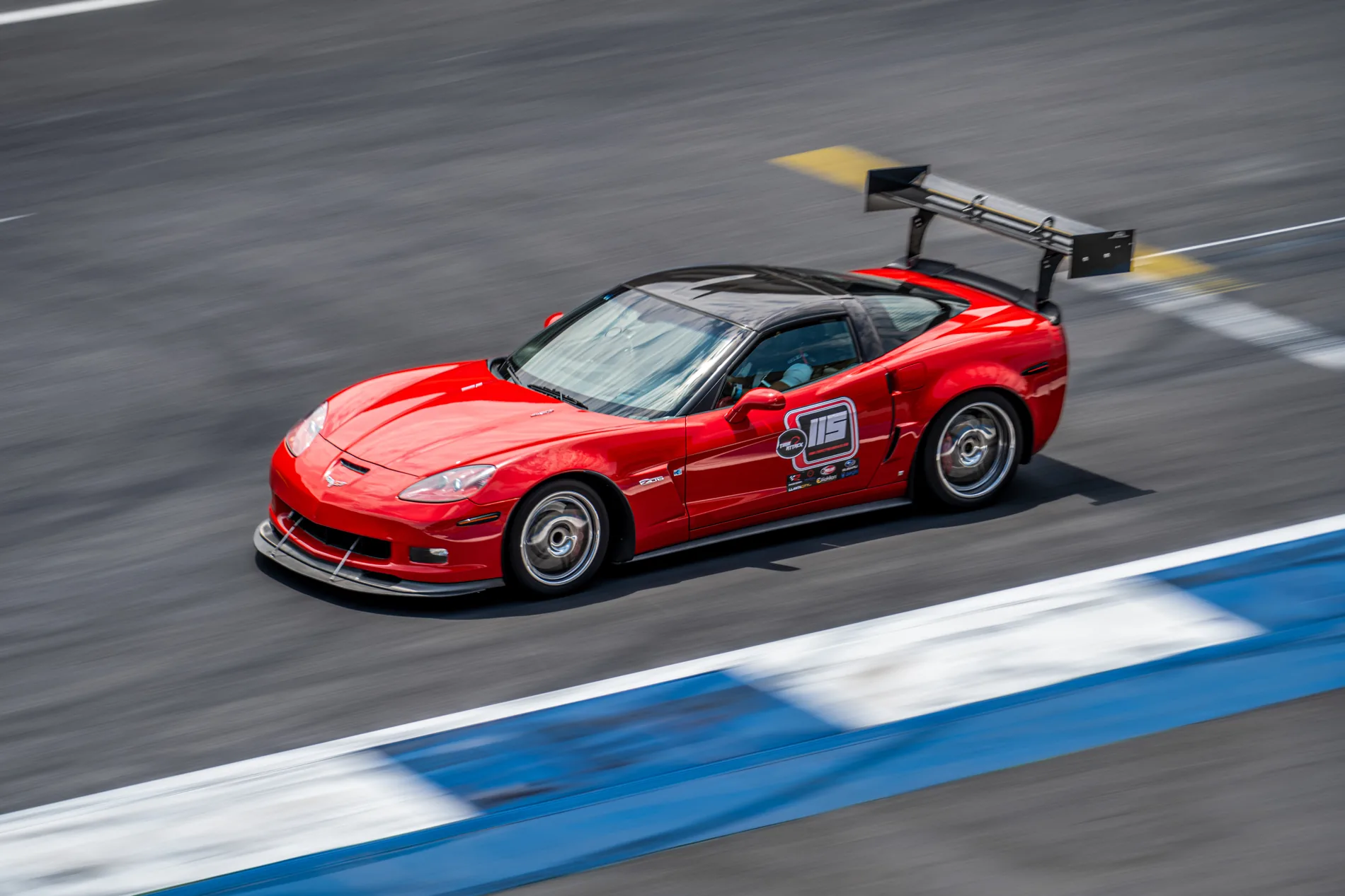 Corvette en competencia